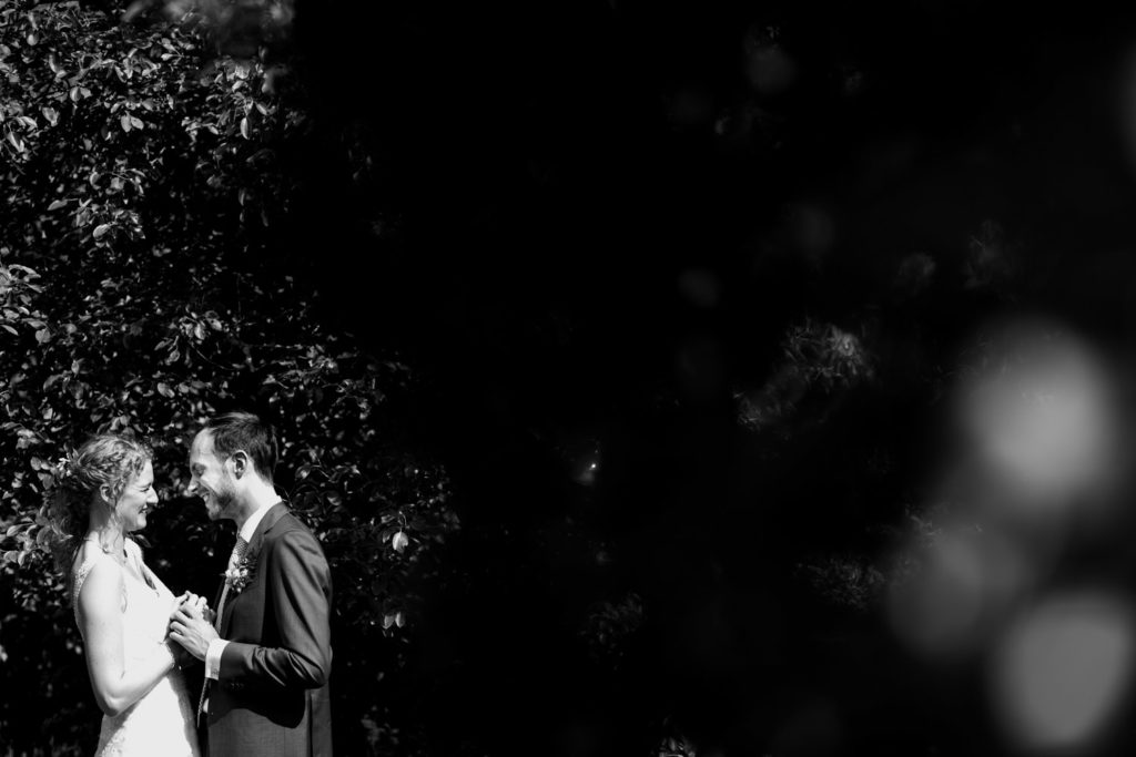 domaine d'heerstaayen, strijbeek, trouwfotograaf, bruiloftsfotograaf, trouwen, bruiloft, trouwen in juni, liefdemoetjevieren, trouwen in 2020, trouwlocatie, de Markt Oosterhout, Oosterhout, Trouwfeest in Oosterhout, Ceremonie, Trouwen in Strijbeek, Trouwen in Brabant, Brabantse trouwfotograaf