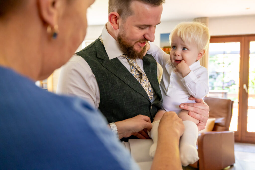 LIEFDEMOETJEVIEREN-Opener-Dongen-Bruiloft-Kerk-buitentrouwen-yesidongen-bierbrouwerij-bierbrouwerijopener