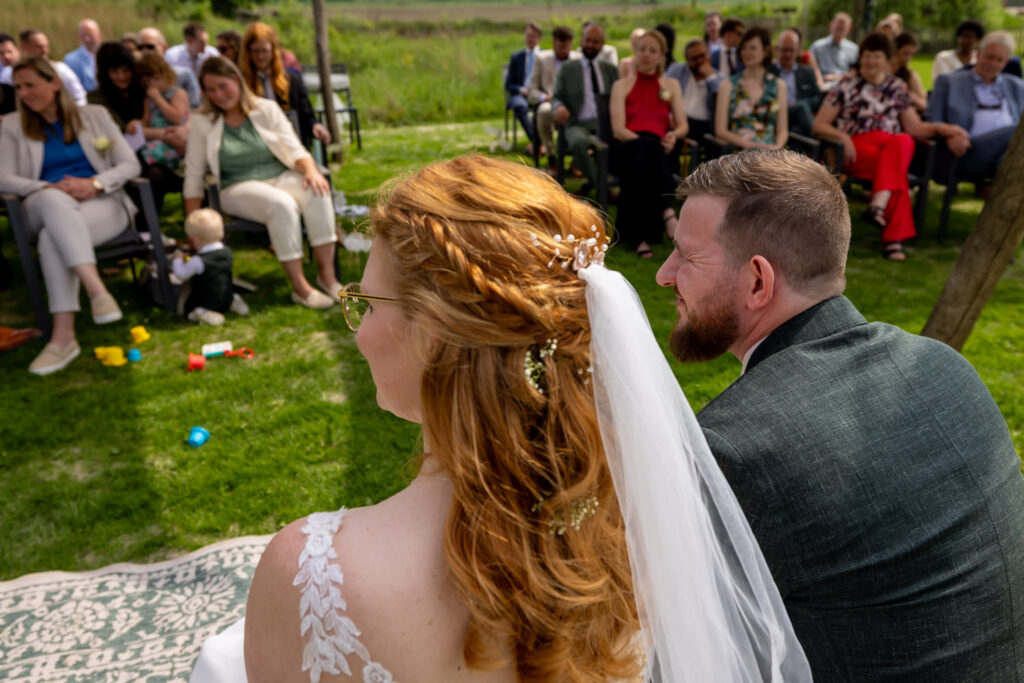 LIEFDEMOETJEVIEREN-Opener-Dongen-Bruiloft-Kerk-buitentrouwen-yesidongen-bierbrouwerij-bierbrouwerijopener